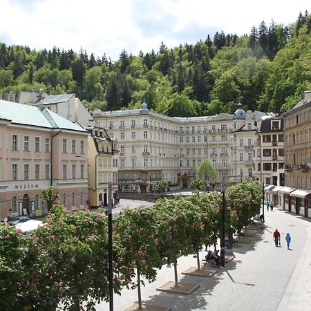 Hotel Maltezský Kříž KLV Exterior foto